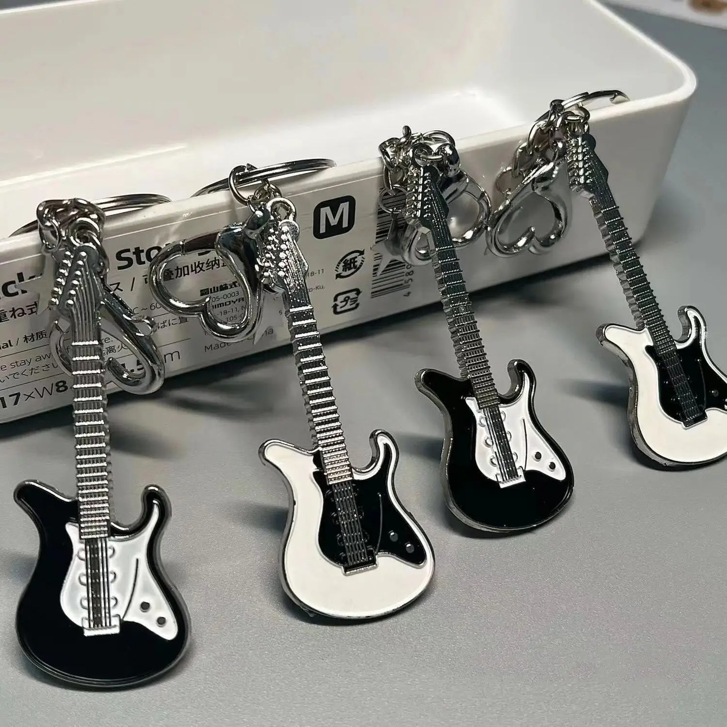 Creative Mini Guitar Keychain